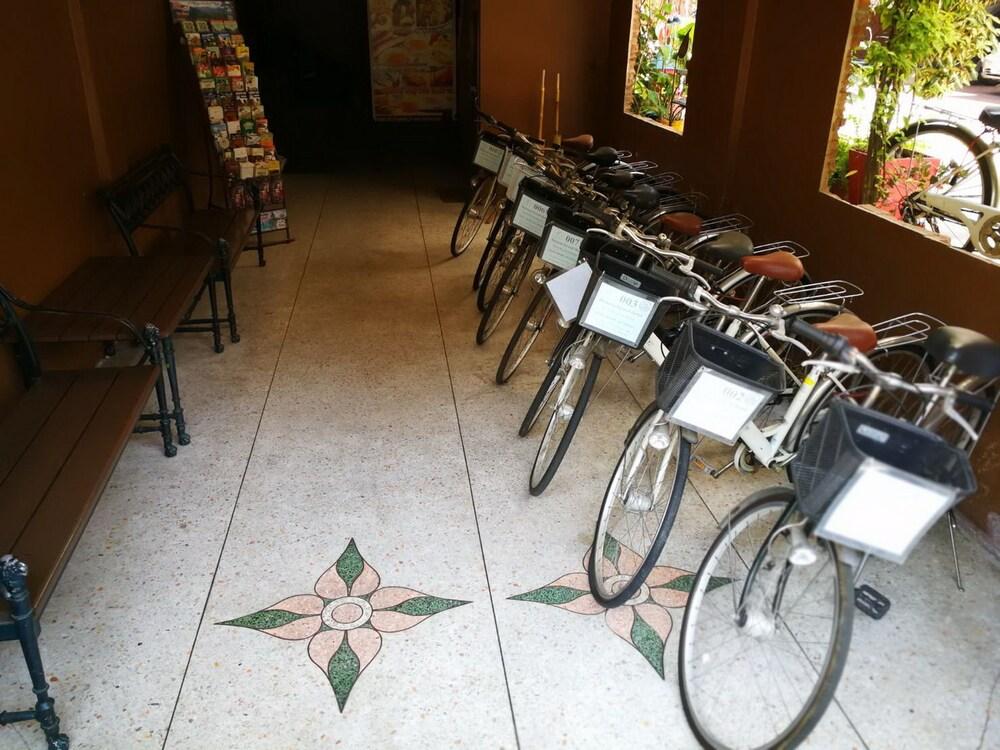 Romena Grand Hotel Chiang Mai Exterior photo