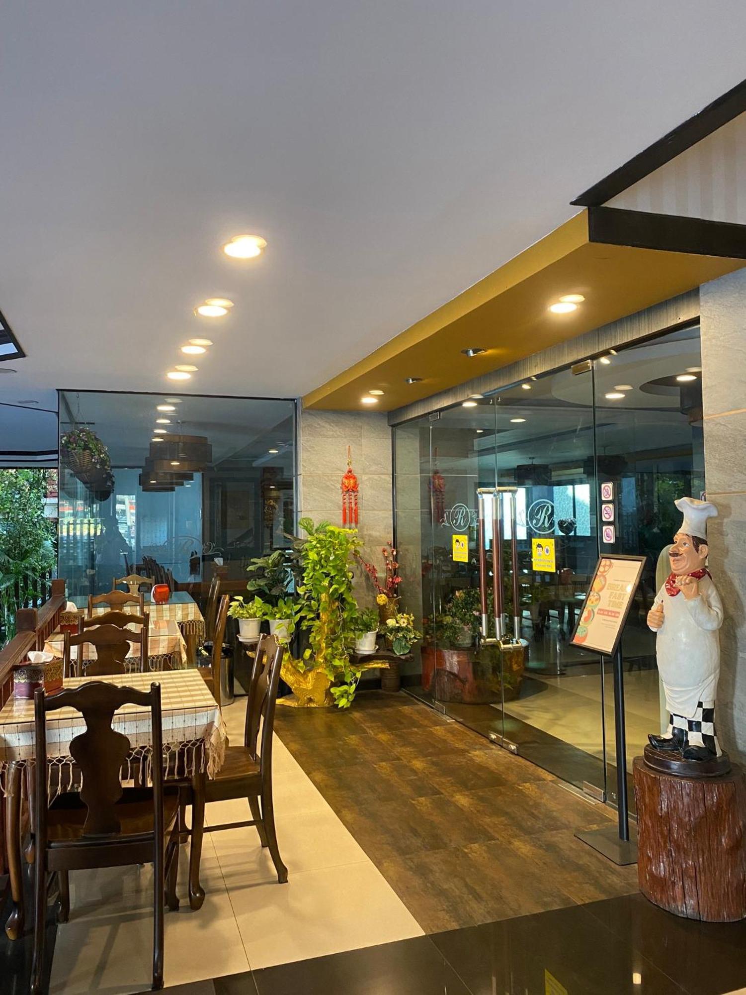 Romena Grand Hotel Chiang Mai Exterior photo
